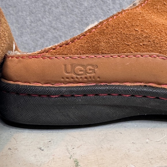 UGG Australia Classic Slipper Suede Leather Slippers Warm Cozy Slip On Size 6 - Picture 5 of 9
